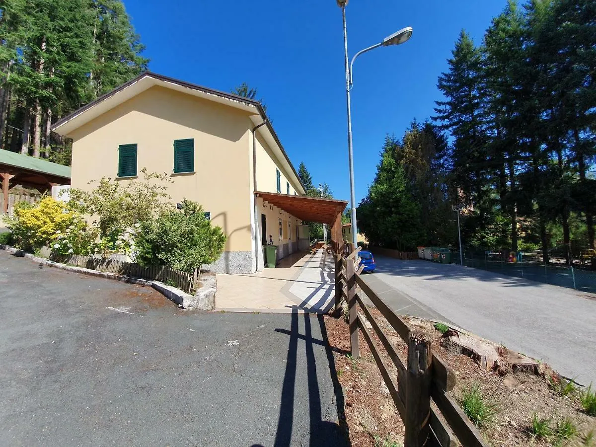 Belpiano Campus Hostel Borzonasca