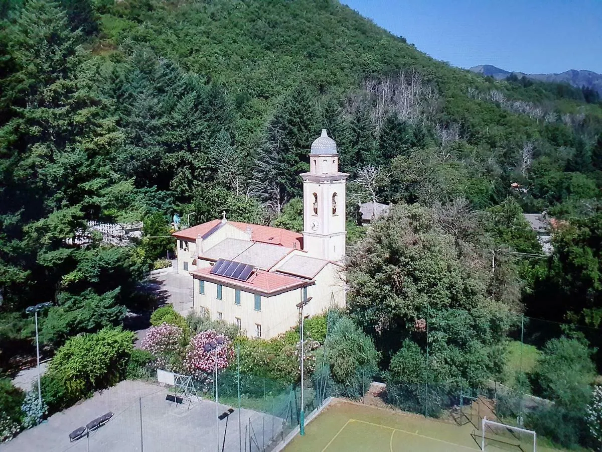 Belpiano Campus Hostel Borzonasca
